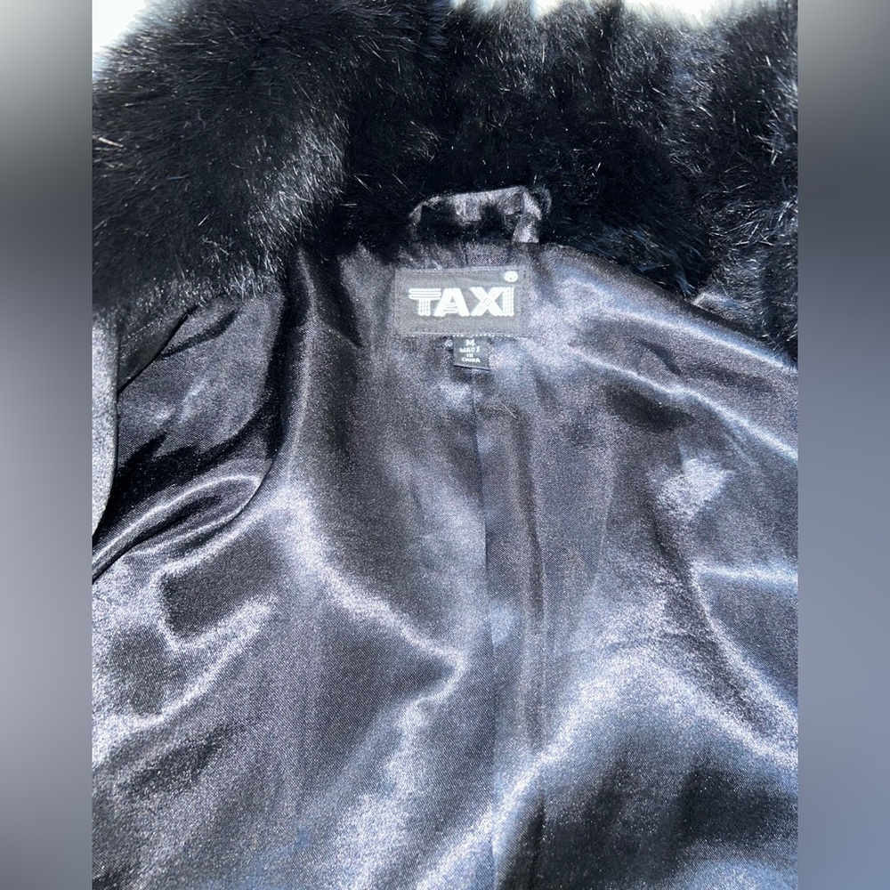 Vintage Taxi Real Rabbit Fur Cropped Coat | Black | Size L | Excellent - Picture 3 of 3